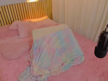 webcam girl little_effy18 live cam image #5703420