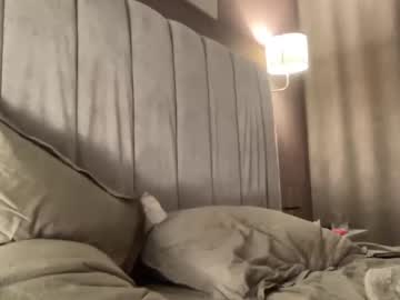 webcam couple deepfeelit1000 live cam image #1359962
