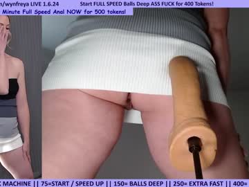 webcam girl wynfreya live cam image #6118008
