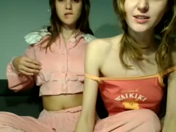 webcam girl hotcherrybloom live cam image #5826779