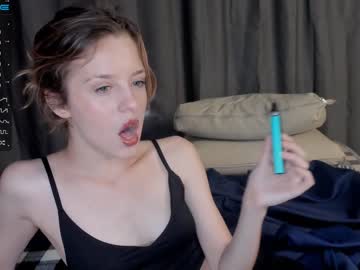 webcam girl bonniesherri live cam image #2615714