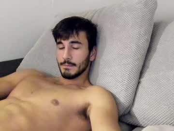 webcam man hola_hola_555 live cam image #445947