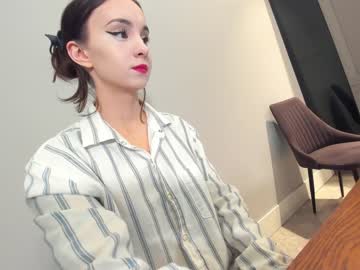 webcam girl ehotlovea live cam image #5928056