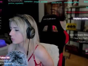 webcam girl kimilee22 live cam image #4284305