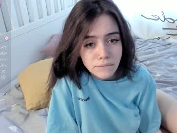 webcam girl connieambes live cam image #5828635