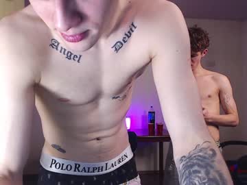 webcam man teddy_mode live cam image #957952