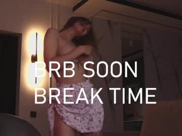 webcam girl angella_kleee live cam image #5014966