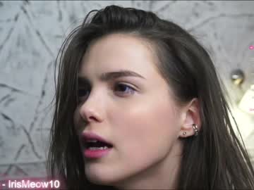 webcam couple emiliacourtney live cam image #5912414