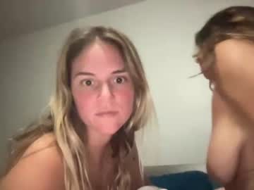 webcam girl snowbunnyass live cam image #4207623