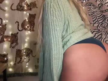 webcam girl ari_02 live cam image #5267365