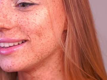 webcam girl artease live cam image #3437581