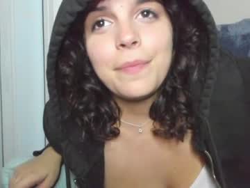 webcam girl lilbeccaxo live cam image #3177354