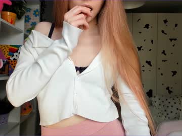 webcam girl thisisamelia live cam image #4025515