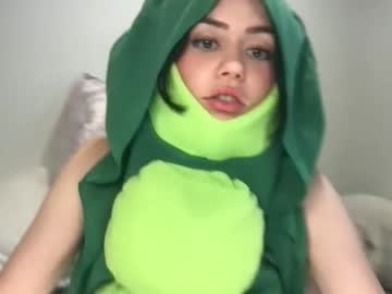 webcam girl littlesugarpea live cam image #5049077