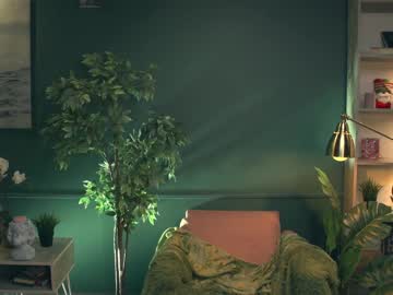 webcam girl lolly_bella_ live cam image #990174