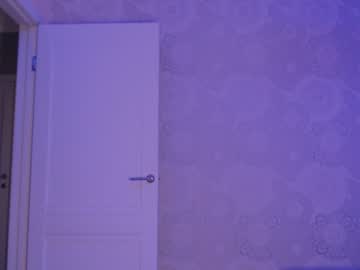 webcam girl aimeclarks live cam image #3950136