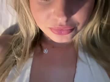 webcam girl nova_dolll live cam image #6684262