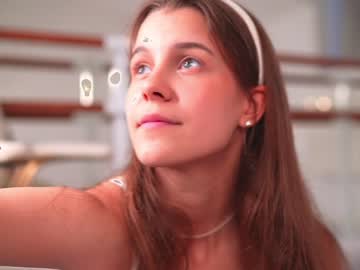 webcam girl eli_sun live cam image #5140583