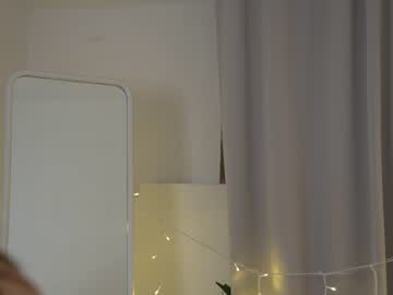 webcam girl floret_joy live cam image #6604440