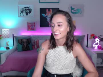 webcam girl holihurricane live cam image #4594172