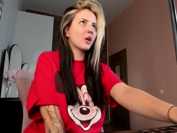 webcam girl elliy_coy live cam image #3462082