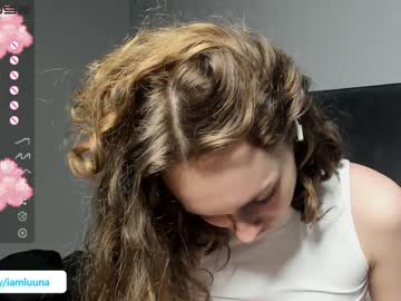 webcam girl mxxnsxsul live cam image #2849822