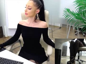 webcam girl babesgowild live cam image #3070976