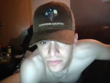 webcam man letsplayblake live cam image #1656021