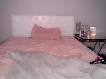 webcam girl xiyahxo live cam image #4134844