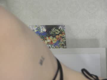 webcam girl meow_meow_mia live cam image #7054642