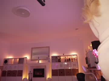 webcam girl hannahjames710 live cam image #1223467