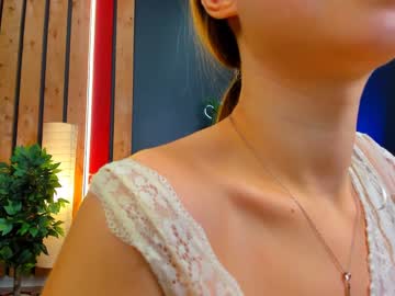 webcam girl milablush live cam image #4604136