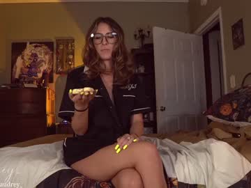 webcam girl audrey_ live cam image #2569066