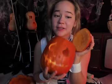 webcam girl kristyspiritedaway live cam image #5653272