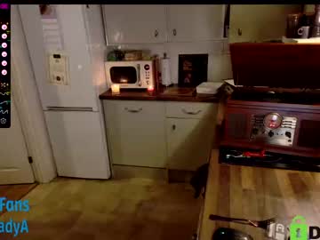 webcam girl britishladya live cam image #4148168
