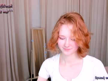 webcam girl navy_blush live cam image #6325715