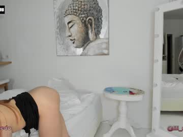 webcam girl lili_and_niki live cam image #4391115