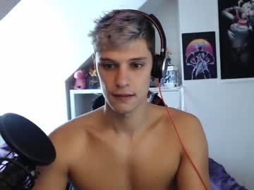 webcam man misterydragon live cam image #292924