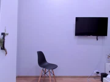 webcam girl hot_chill__ live cam image #6140674