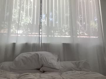 webcam girl vanessalevine live cam image #7035248