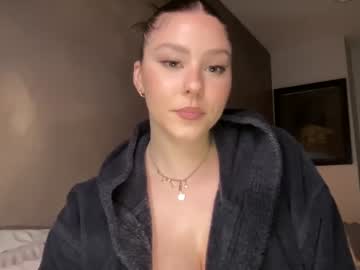 webcam girl novavangogh live cam image #4093153