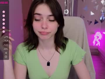 webcam girl lily_ewing live cam image #4432996