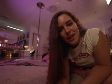webcam girl hannahjames710 live cam image #4271478