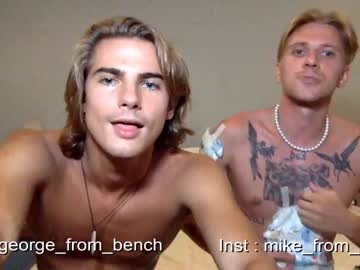 webcam man guys_from_the_bench live cam image #3336346