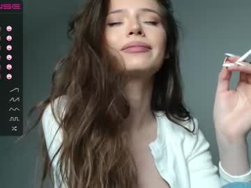 webcam girl isia_slay live cam image #1653503