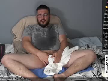 webcam man trojanbrit live cam image #5355714