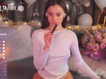 webcam girl taanni_bc live cam image #3613951
