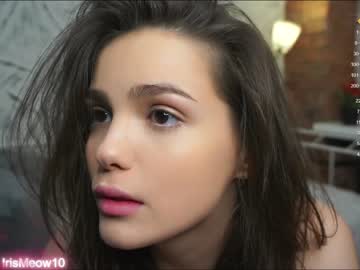 webcam couple emiliacourtney live cam image #5869567