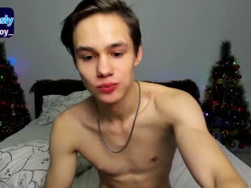 webcam man cuute_boy live cam image #3489818