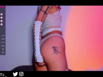 webcam girl lit1le_kitty_ live cam image #2742029